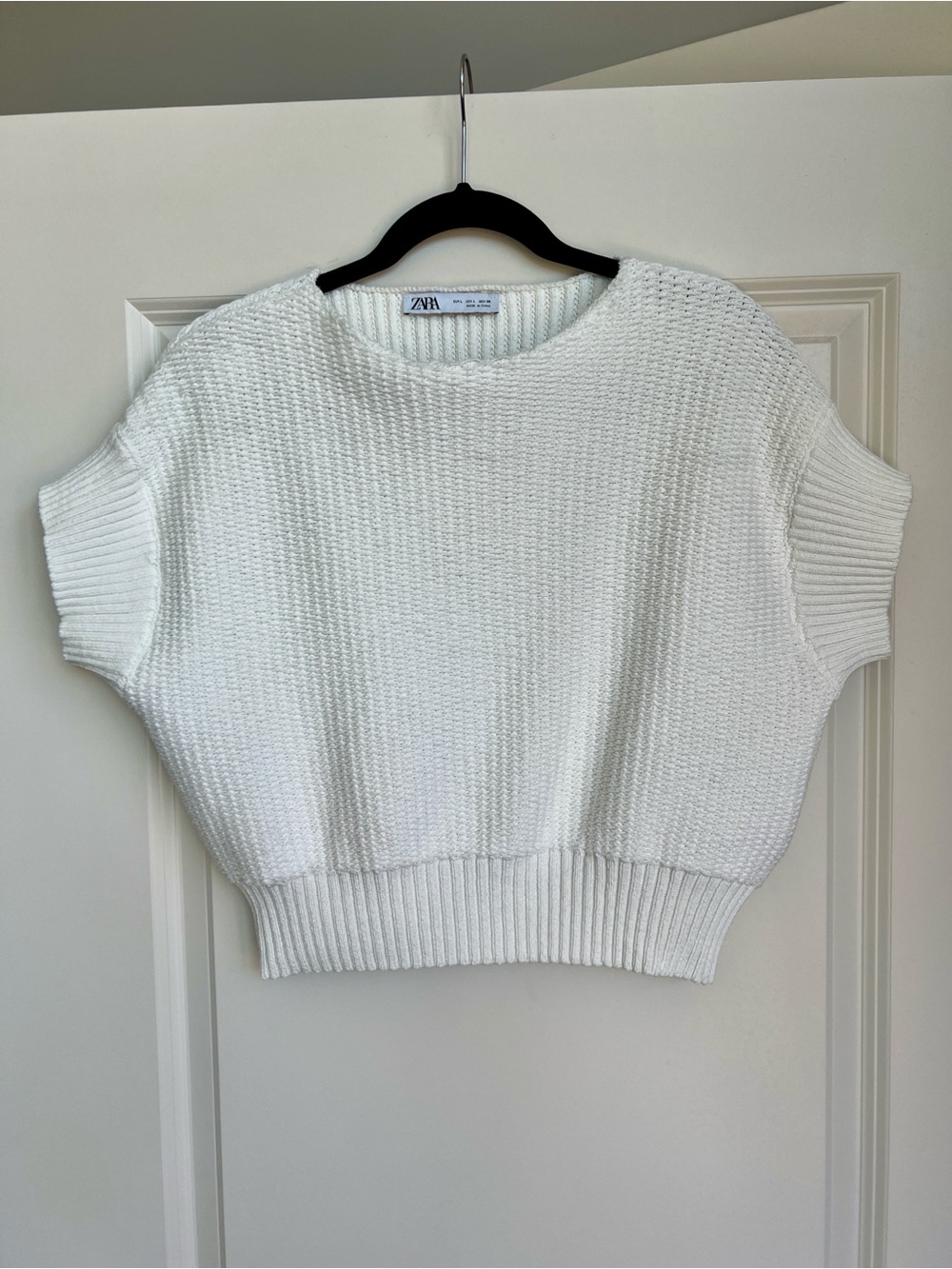 Zara Cream Textured Short-Sleeve Knit Sweater